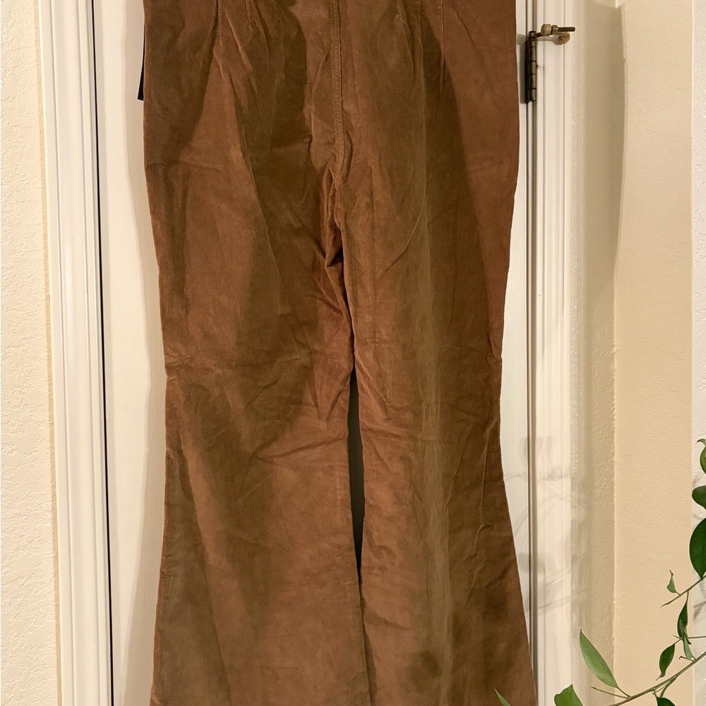No Boundaries Brown Flare High-Rise Pants - Picture 4 of 12
